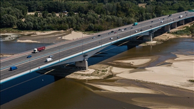 Poland’s Vistula River hits record-low water level amid worsening drought