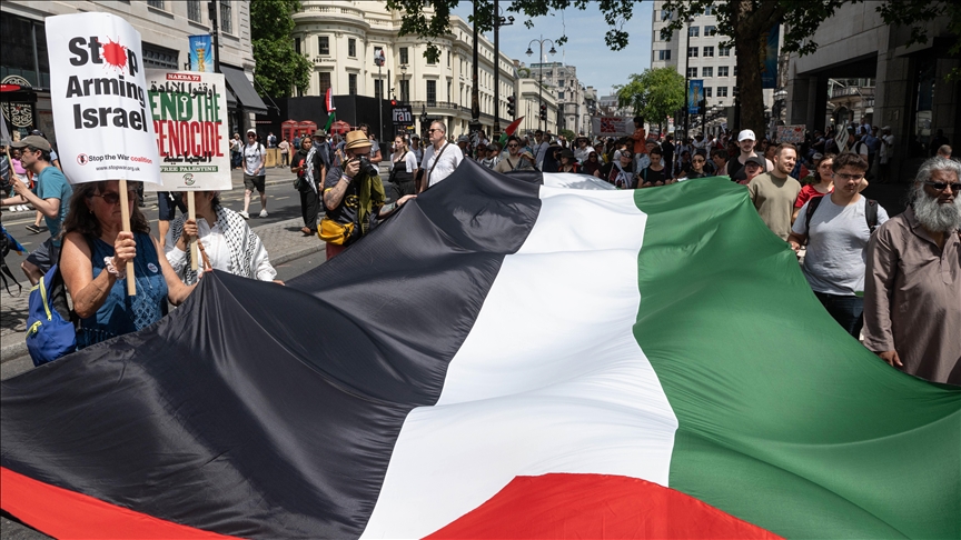 UK arrests priest, 83, in sweeping ban on pro-Palestinian activism