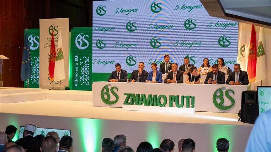 Delegati u Podgorici biraju novo rukovodstvo na Kongresu Bošnjačke stranke