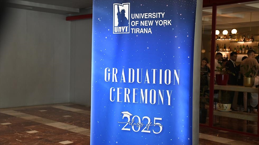 Studimet në Universitetin e New Yorkut në Tiranë  eksperiencë shumë e vyer 