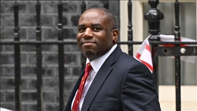 "La Syrie compte énormément pour le Royaume-Uni", déclare David Lammy, qui s'engage à soutenir la paix