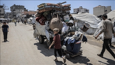 صحيفة بريطانية: شركة أمريكية وضعت خطة لتهجير فلسطينيي غزة