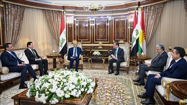 سەرۆکوەزیران بارزانی پێشوازی لە سەرۆکی ئەنجوومەنی نوێنەرانی عێراق مەحمود مەشهەدانی کرد