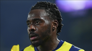Birmingham City'ye transfer olan Bright Osayi-Samuel, Fenerbahçe'ye veda etti