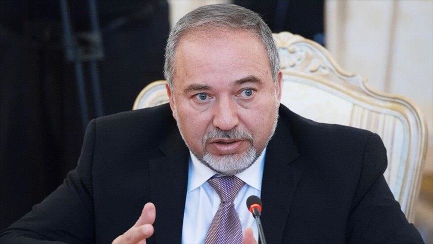 ليبرمان يؤكد أن نتنياهو يضحي بالجنود في غزة كي تبقى حكومته