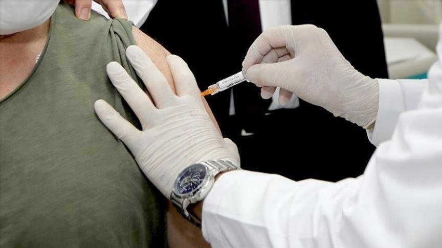 Leading US medical groups sue health secretary over COVID vaccine policy changes