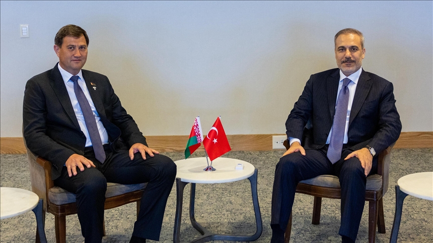 Dışişleri Bakanı Fidan, Brezilya'da Belarus Dışişleri Bakanı Rıjenkov ile görüştü