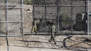 Israël maintient son emprise militaire dans le sud de la Syrie avec 10 bases établies