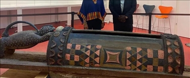 France : L’Assemblée nationale approuve la restitution du tambour parleur Djidji Ayôkwé à la Côte d’Ivoire