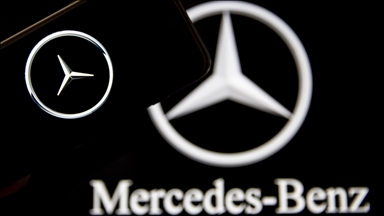 Mercedes-Benz'in ikinci çeyrek satışları yüzde 9 düştü
