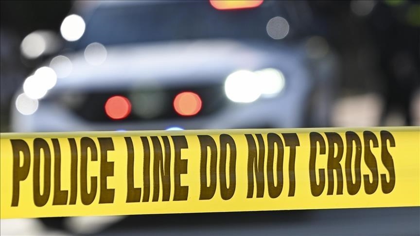 Canadian national police say 2 pilots killed in mid-air crash in Manitoba