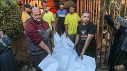 İsrail'in sabah saatlerinden bu yana Gazze'ye düzenlediği saldırılarda 15 Filistinli hayatını kaybetti