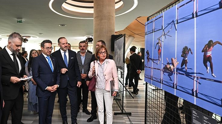 Anadolu buka pameran pertama Istanbul Photo Awards edisi tahun 2025 di Ankara