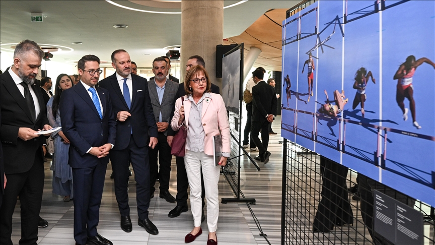 بانگهێشتی فەڕمی بۆ یەکەمین پێشانگای خەڵاتەکانی وێنەی ئیستانبوڵ ٢٠٢٥ لە ئەنقەرە بەڕێوەچوو