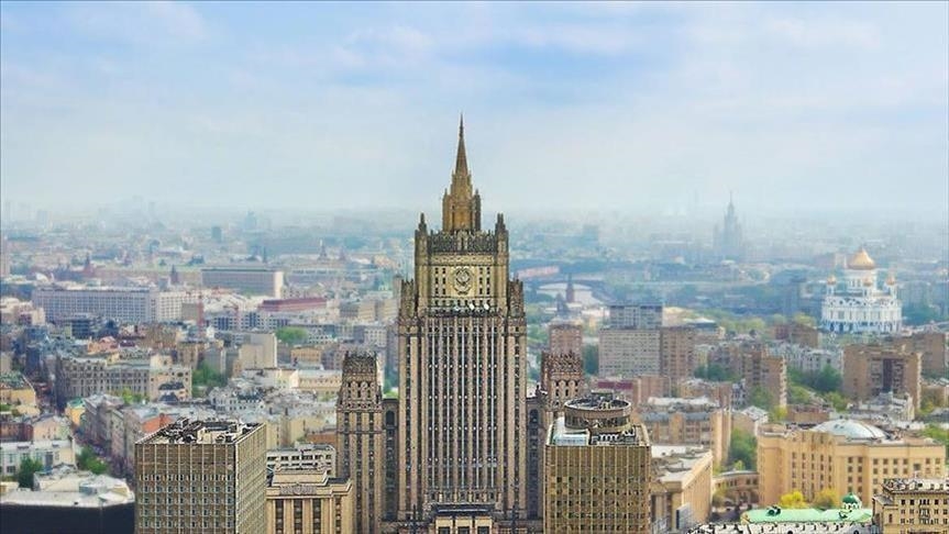 В МИД РФ рекомендовали следить за сообщениями Мединского относительно даты следующего раунда переговоров с Украиной