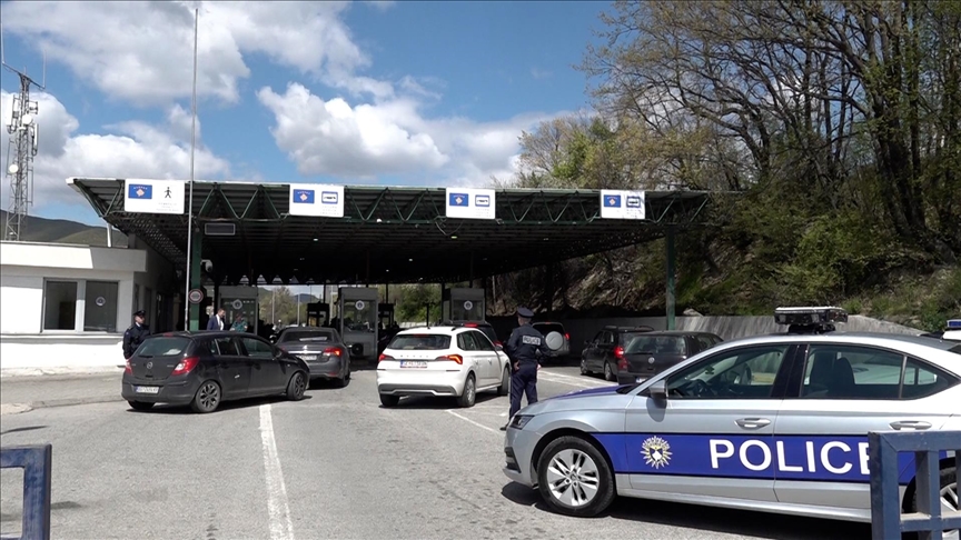 Sërish mbyllet kufiri midis Maqedonisë së Veriut dhe Kosovës për shkak të rindezjes së zjarrit