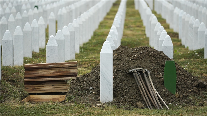 BeH  hapen varret në Potoçari për shtatë viktimat e gjenocidit në Srebrenicë