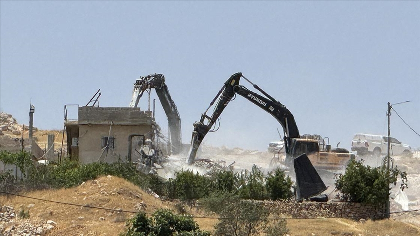 إسرائيل تتسلم من الولايات المتحدة جرافات لهدم منازل الفلسطينيين