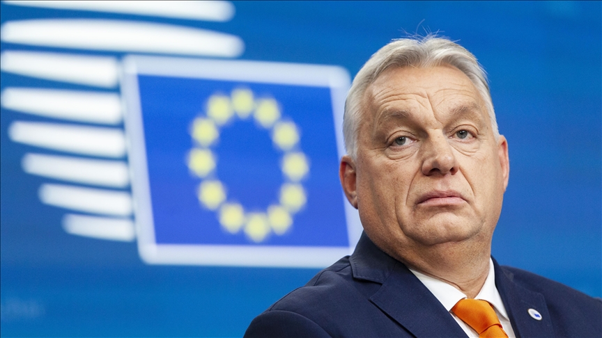 Le Premier ministre hongrois accuse Ursula von der Leyen de corruption et appelle à sa démission