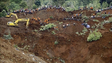 Search continues for 20 missing after landslides hit China-Nepal border port