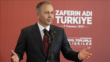 İçişleri Bakanı Yerlikaya: FETÖ'ye yönelik düzenlenen operasyonlarda 17 bin 684 şahsı gözaltına aldındı