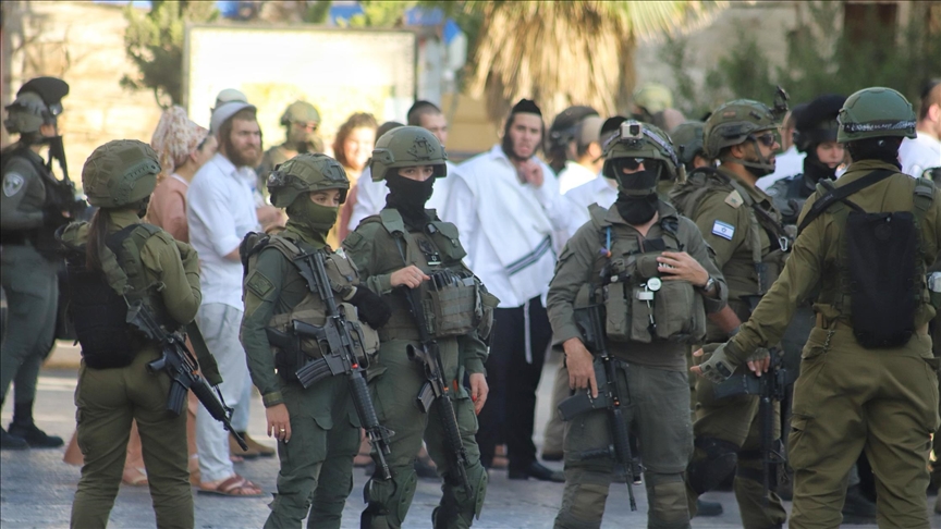 إصابة 3 فلسطينيين باعتداء مستوطنين شمالي الضفة