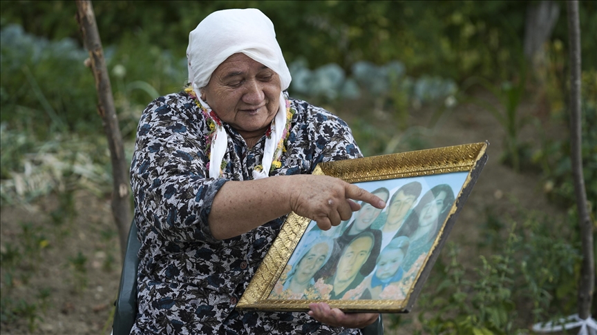 Nëna nga Srebrenica 30 vjet kërkon djalin e saj të vetëm