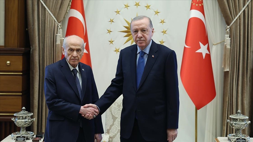 Cumhurbaşkanı Erdoğan, MHP Genel Başkanı Bahçeli'yi kabul etti 