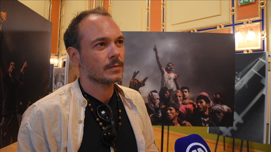 Inaugurada en Sarajevo la exposición fotográfica del premiado fotógrafo italiano Fabio Bucciarelli