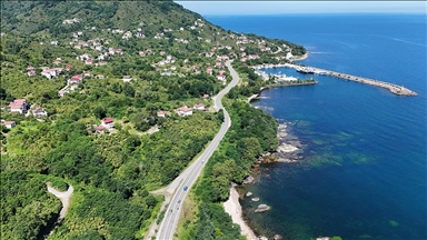 Perşembe ile Fatsa arasındaki sahil yolu, manzarasıyla sürücülere keyifli rota sunuyor