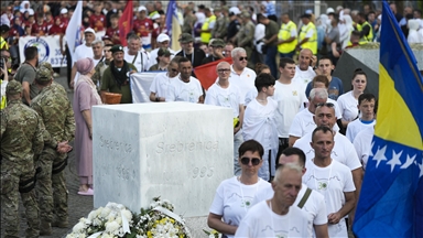 Učesnici "Marša mira" stigli u Potočare: Trodnevnim pješačenjem odali počast žrtvama genocida