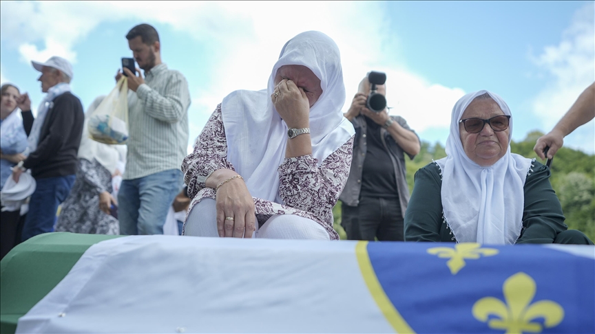 Srebrenica : sept nouvelles victimes du génocide inhumées pour le 30e anniversaire