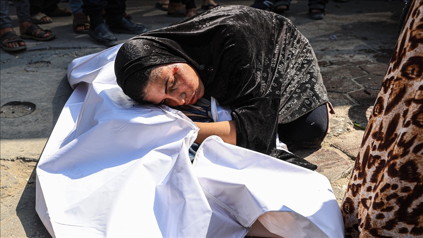 İsrail'in Gazze'ye yönelik saldırılarında 12 kişi hayatını kaybetti