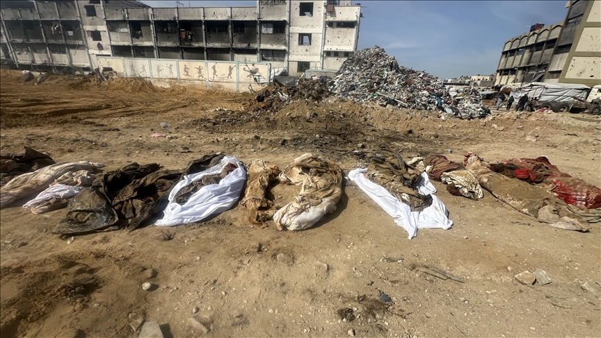 Gaza Endowments Ministry accuses Israel of exhuming graves, stealing bodies in Khan Younis