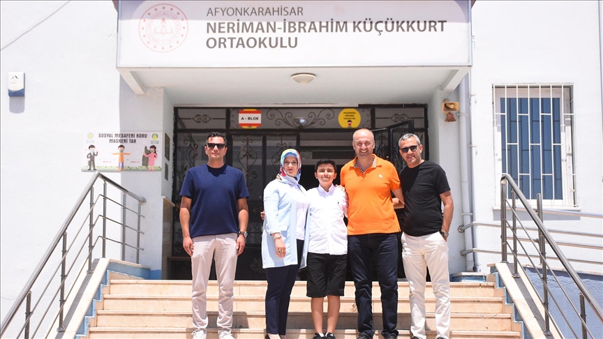 LGS sınavında tam puan alan öğrenci yazılım mühendisi olmak istiyor