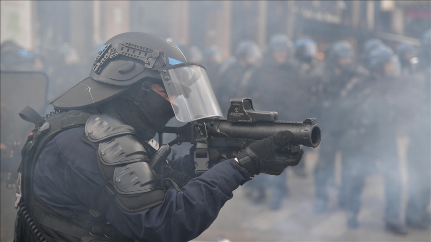 Trois policiers de la Brav-M condamnés pour violences et menaces lors d'une manifestation à Paris