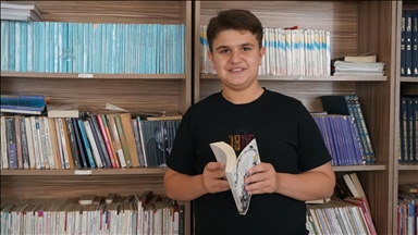 LGS sınavında tam puan alan Kayra Aras Dağ, planlı çalışıp kitap okuyarak başarılı oldu