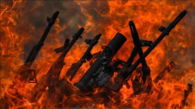 گرووپێک لە ڕێکخراوی تیرۆریستی پەکەکە چەکەکانیان لەناو برد