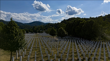 Tišina﻿ u Potočarima: Nišani ostaju kao trajni svjedoci genocida u Srebrenici