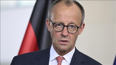 Merz insta a los alemanes a prepararse para posibles crisis económicas y de seguridad global en los próximos años