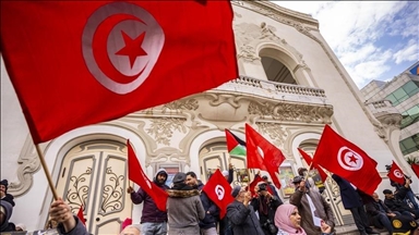 نقابة تونسية تدين الحكم بسجن الصحفي محمد بوغلاب مدة عامين
