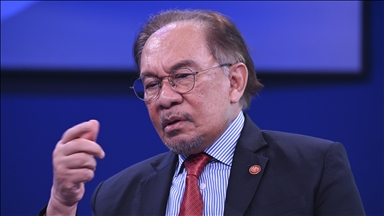 Malaysian Premier Anwar, China's top diplomat Wang discuss US tariffs