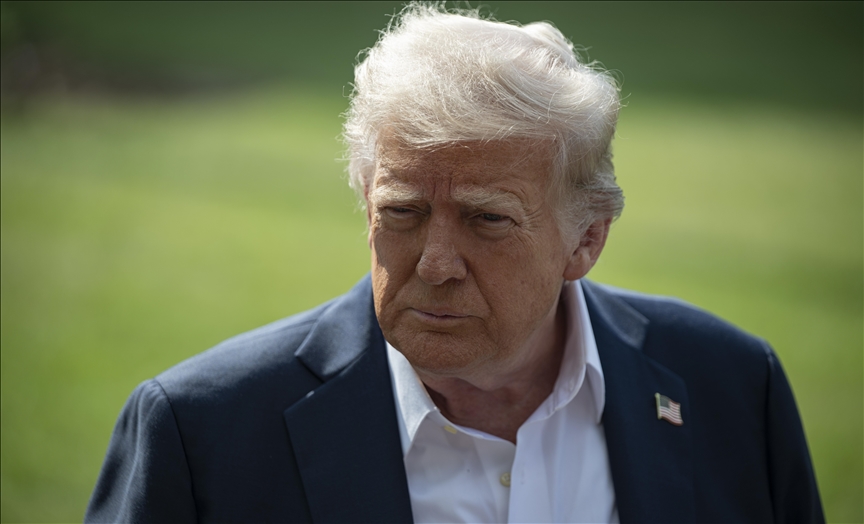 Trump nametnuo 30 posto carine na robu iz EU i Meksika