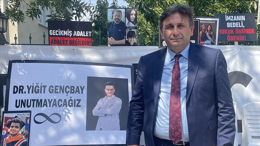 Kartalkaya'daki otel yangınında oğlunu kaybeden acılı baba, olaya ve davaya ilişkin konuştu
