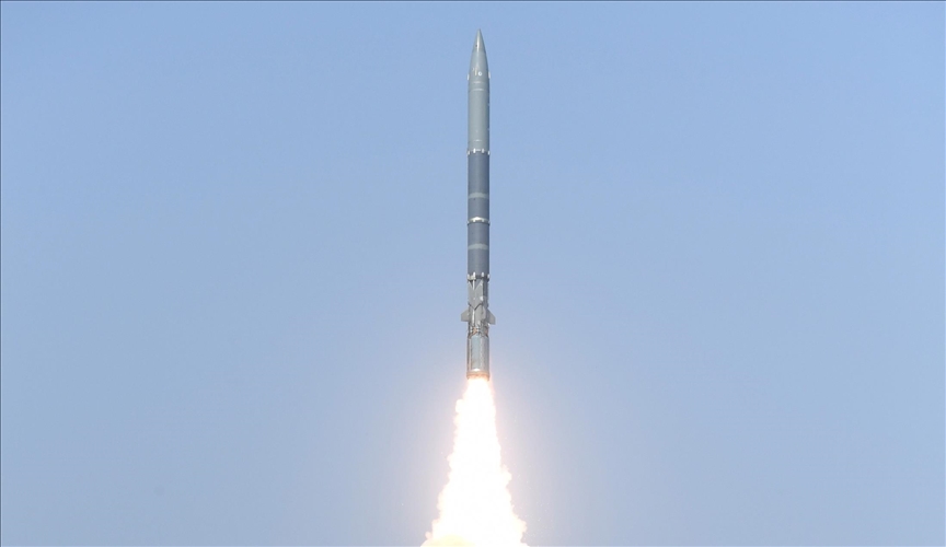L’Inde teste un missile air-air « au-delà de la portée visuelle »