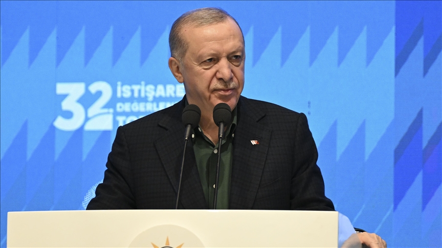Erdoğan shpall kapitull të ri në historinë e Turqisë ndërsa grupi terrorist PKK dorëzon armët