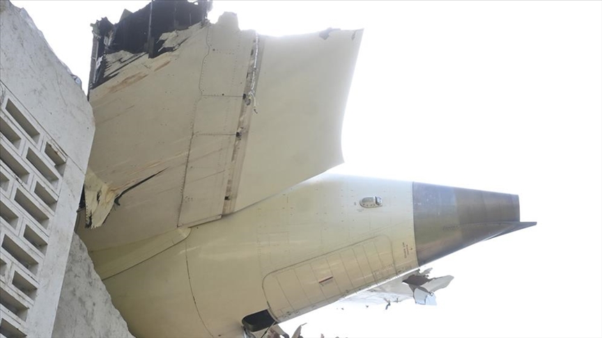 Hindistan’daki uçak kazasına ilişkin ön rapora göre kalkıştan sonra motorlara giden yakıt kesildi