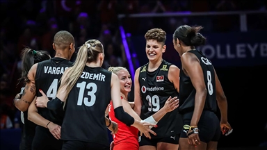 A Milli Kadın Voleybol Takımı, Milletler Ligi'nde yarın Sırbistan ile karşılaşacak 