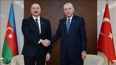 Aliyev'den, Cumhurbaşkanı Erdoğan'a terör örgütü PKK'nın silah bırakması nedeniyle tebrik telefonu