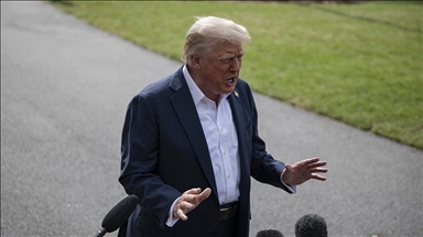 Trump orders immigration agents to arrest 'SLIMEBALLS' throwing rocks at officers